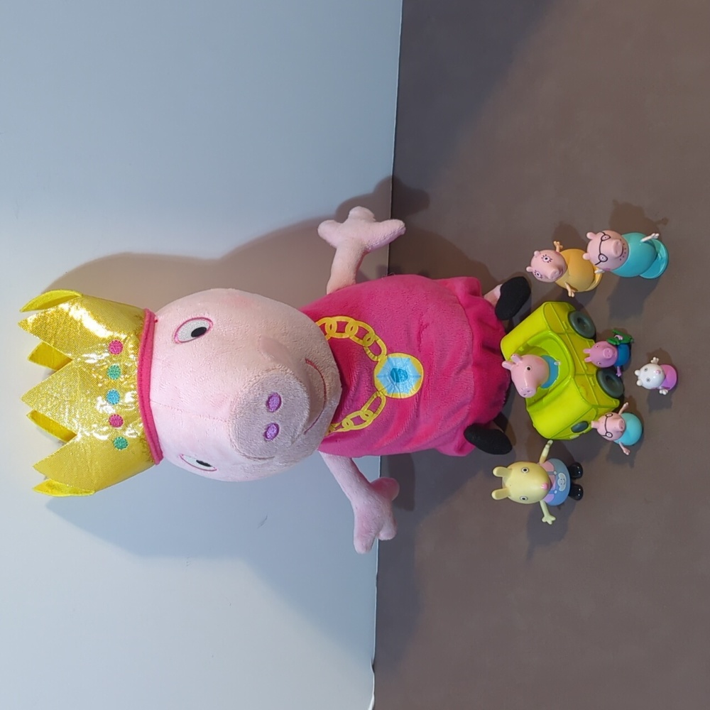 Peppa pig lot princess plush Suzy sheep Rebecca rabbit dad mom buggy